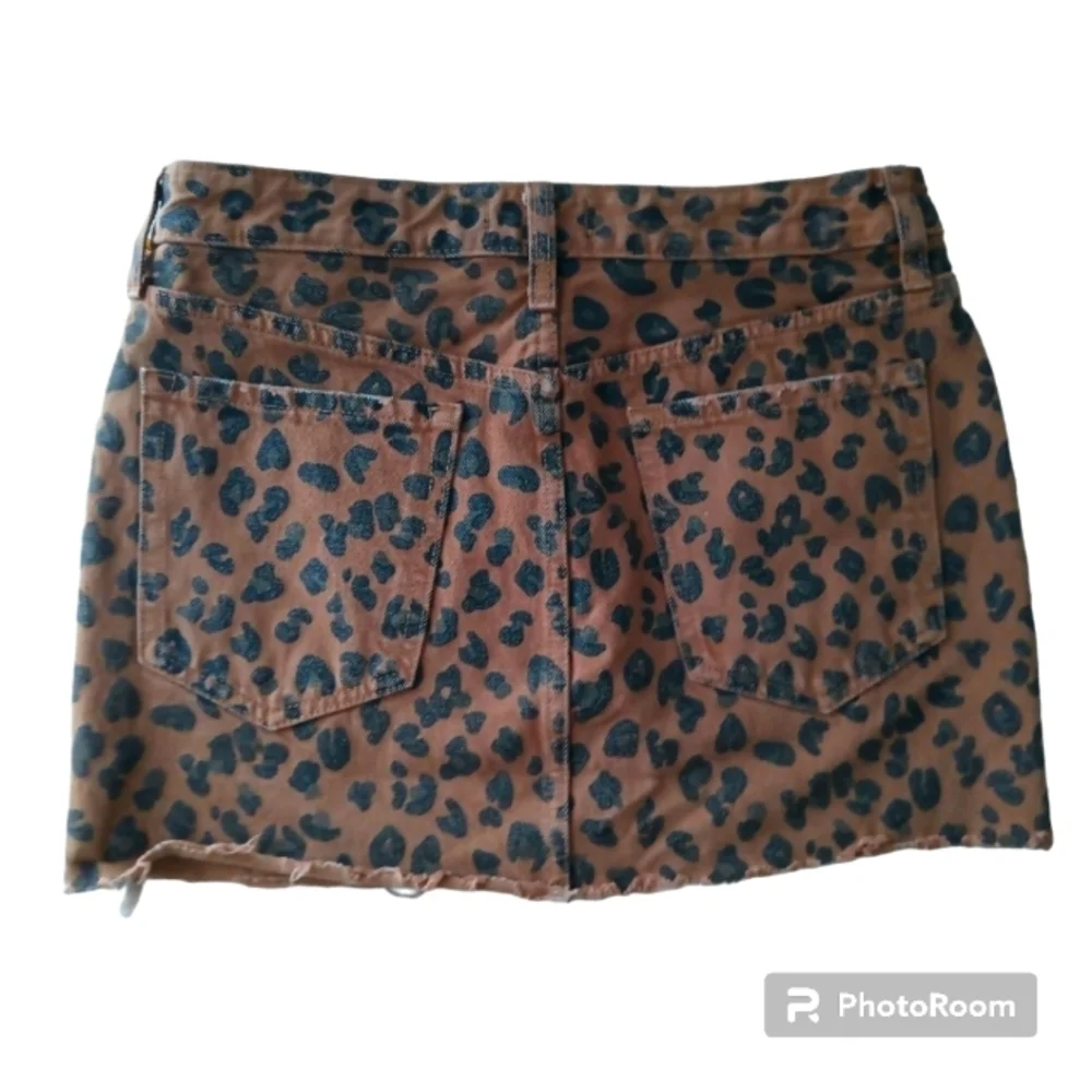🫎 Abercrombie & Fitch Low Rise Micro Mini Skirt. Size 27/4